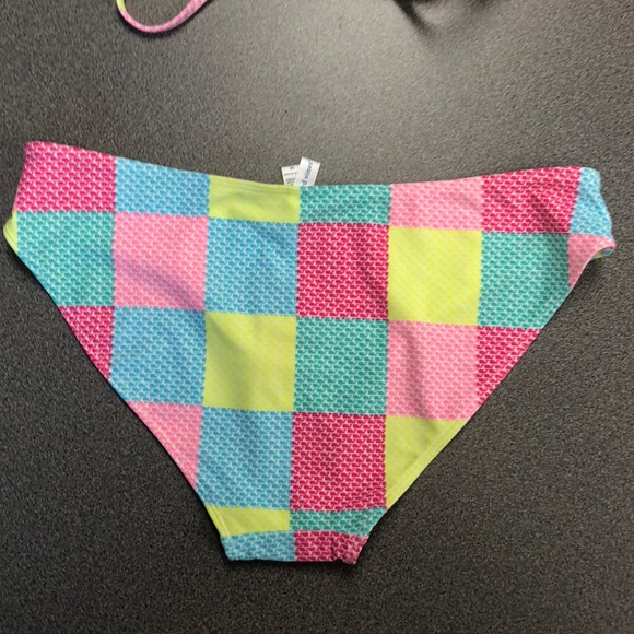 Vineyard Vines patchwork whales bikini.  NWT. - Picture 5 of 6